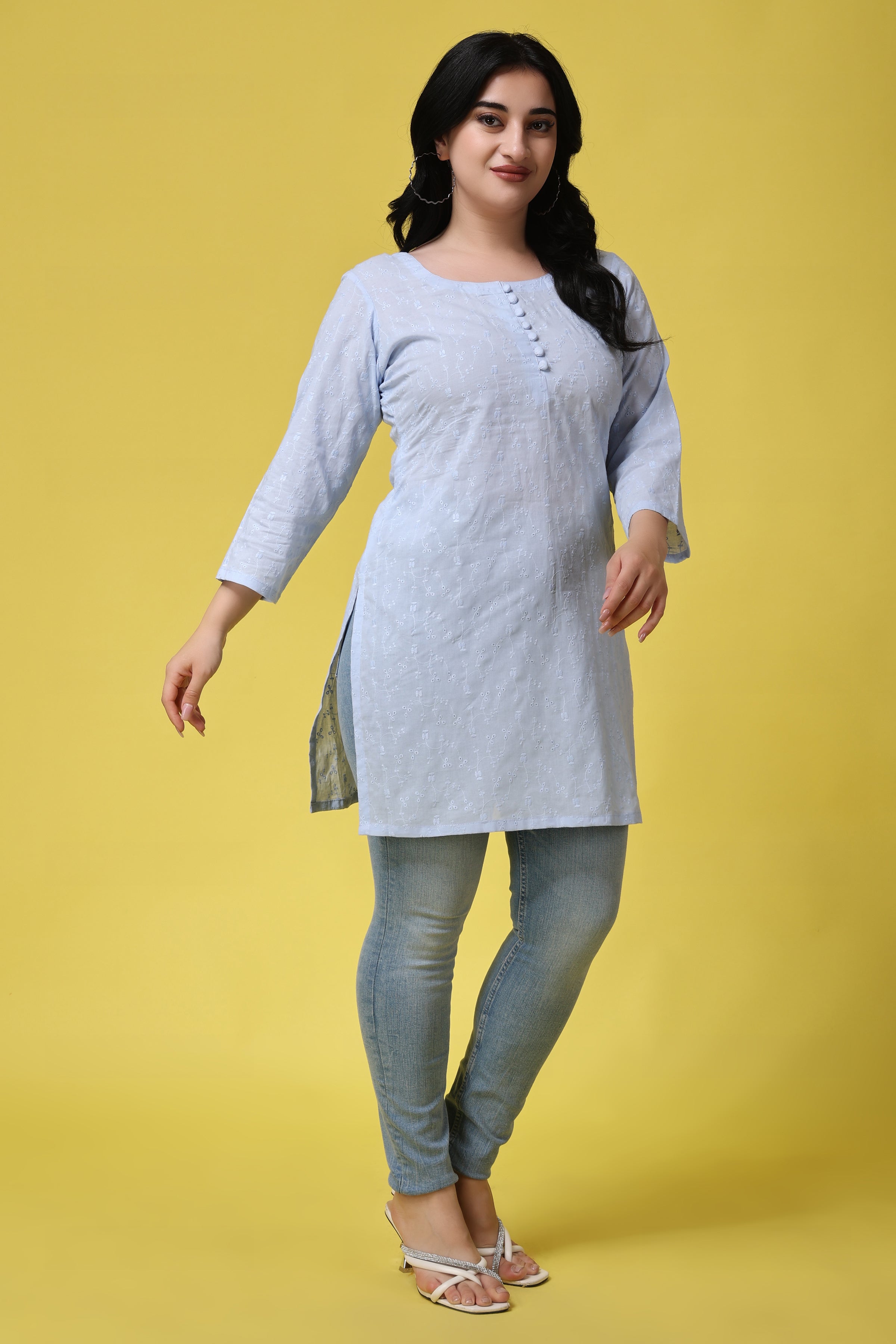 Short Sleeve Qipao Top / Chinese Blouse | Chinese blouse, Kurta designs  women, Short kurti designs